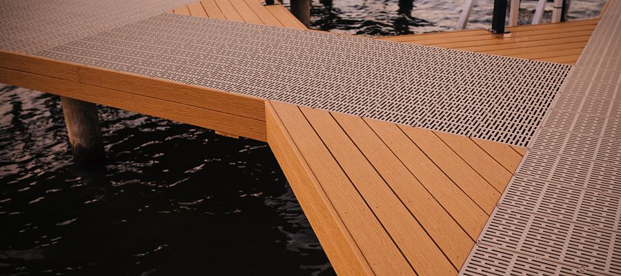 Dock Options